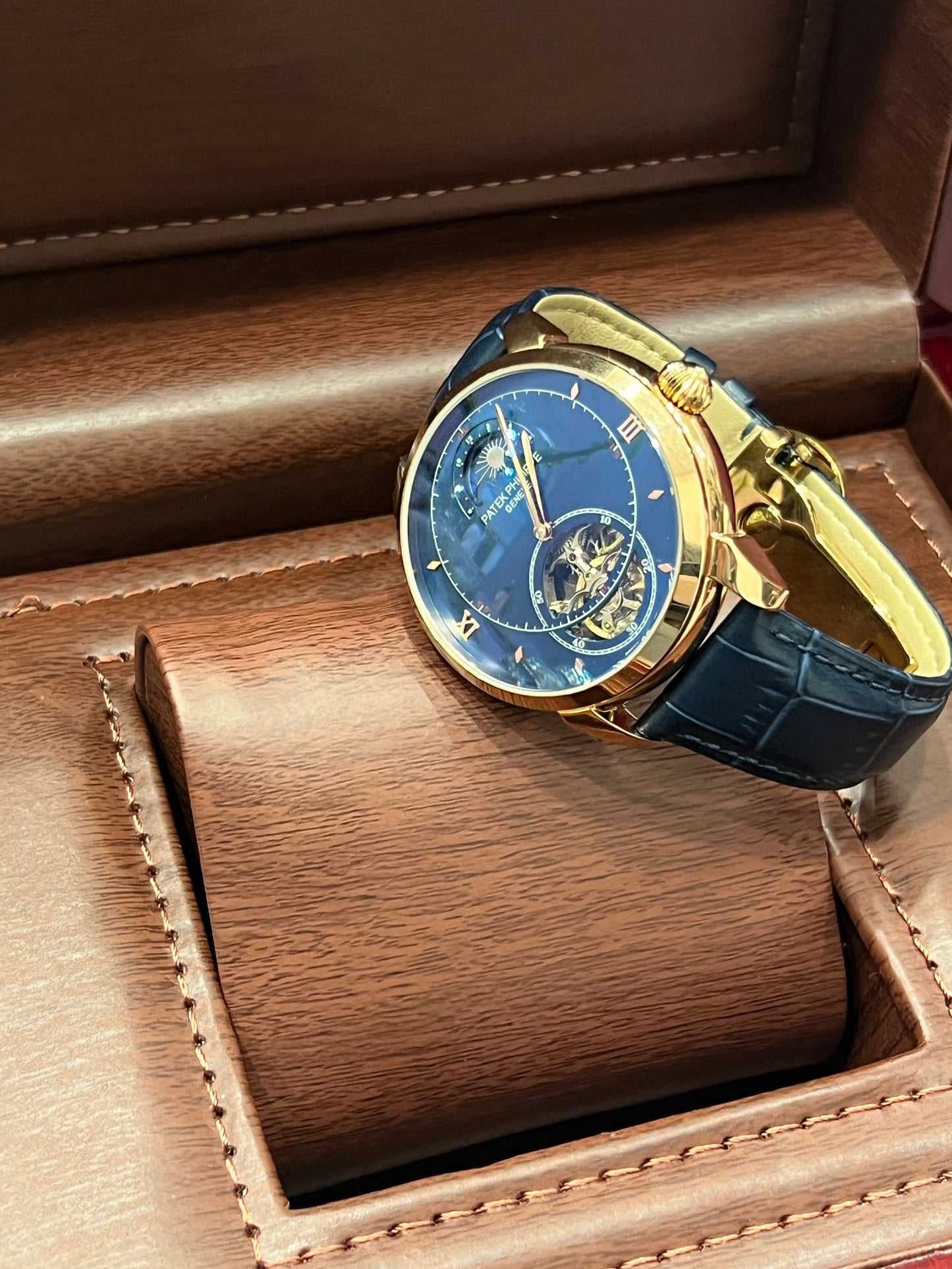 ROSE LEATHER AUTOMATIC MEN'S WATCH